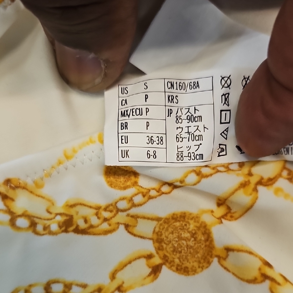 Chic Gold Chain Print Swimsuit - Picture 7 of 7